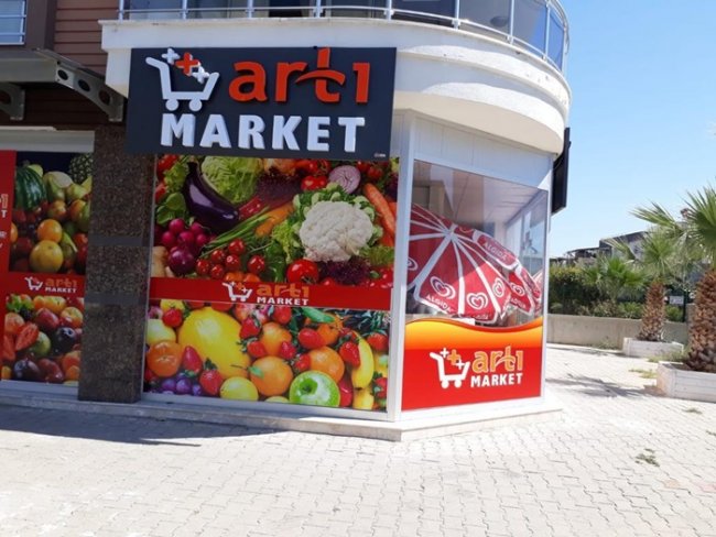 artı market tabelası