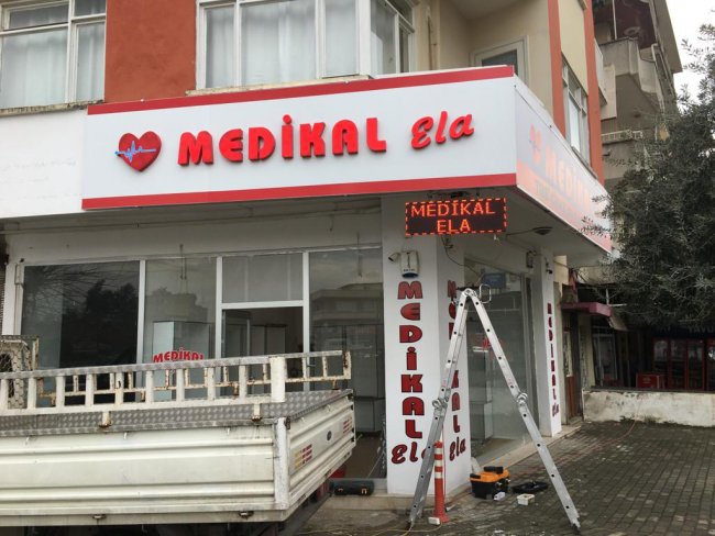 nazilli medikal ışıklı tabela